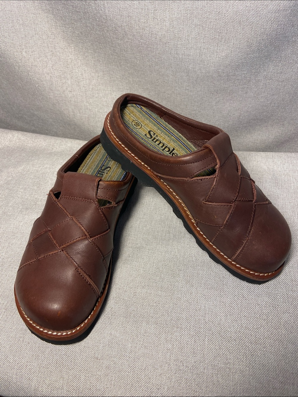 Simple Brown Leather Slip-On Loafers Size 10